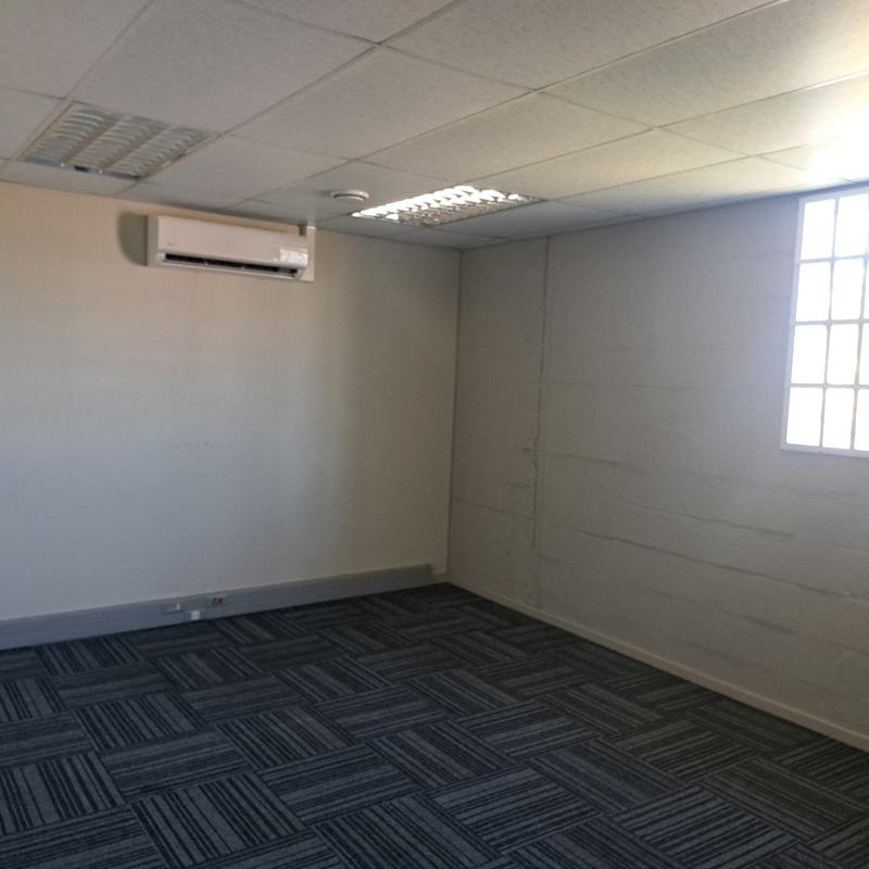To Let commercial Property for Rent in Sydenham Eastern Cape